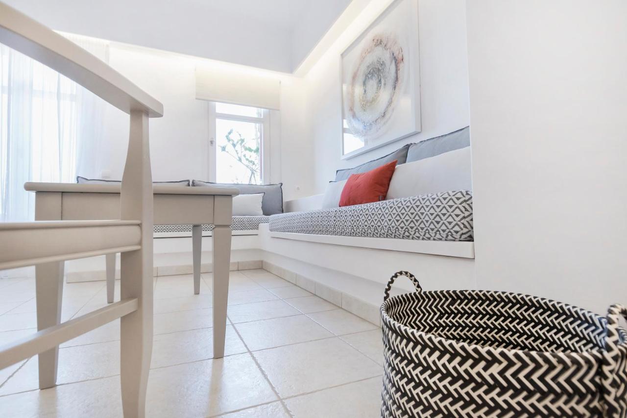 Stelia Mare Boutique Hotel Náousa Eksteriør billede